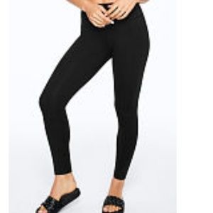 Pink VS Ultimate leggins